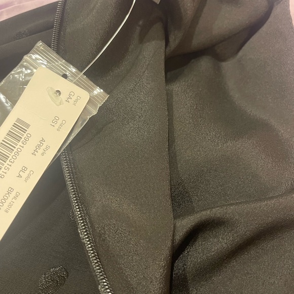 J. Crew Jacquard- mini dress. Button sleeves and fitted waist. New with Tags-sz8 - Picture 6 of 6